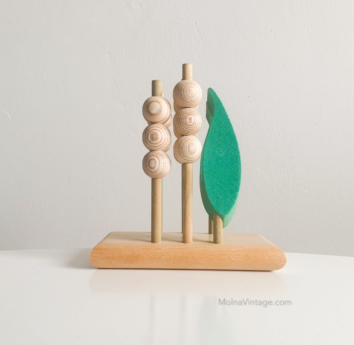 Lily valley wooden figurine | Aarikka Finland | Molna Vintage