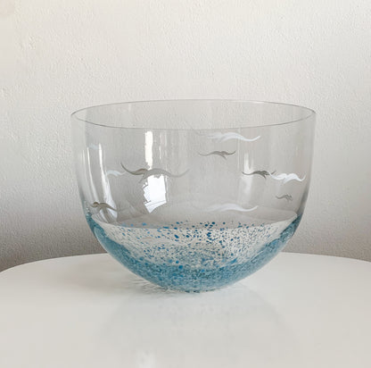 Lindshammar Glass bowl with blue speckled base | Catharina Aselius Lidbeck | Molna Vintage