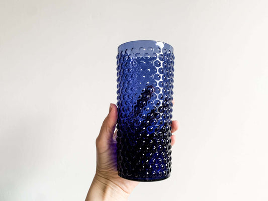 Saara Hopea Näppylä vase | Scandinavian glass design | Nuutajärvi Finland