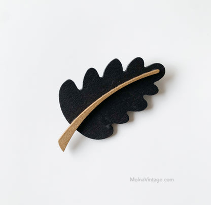 Oak Leaf wooden Brooch | Aarikka Finland | Molna Vintage