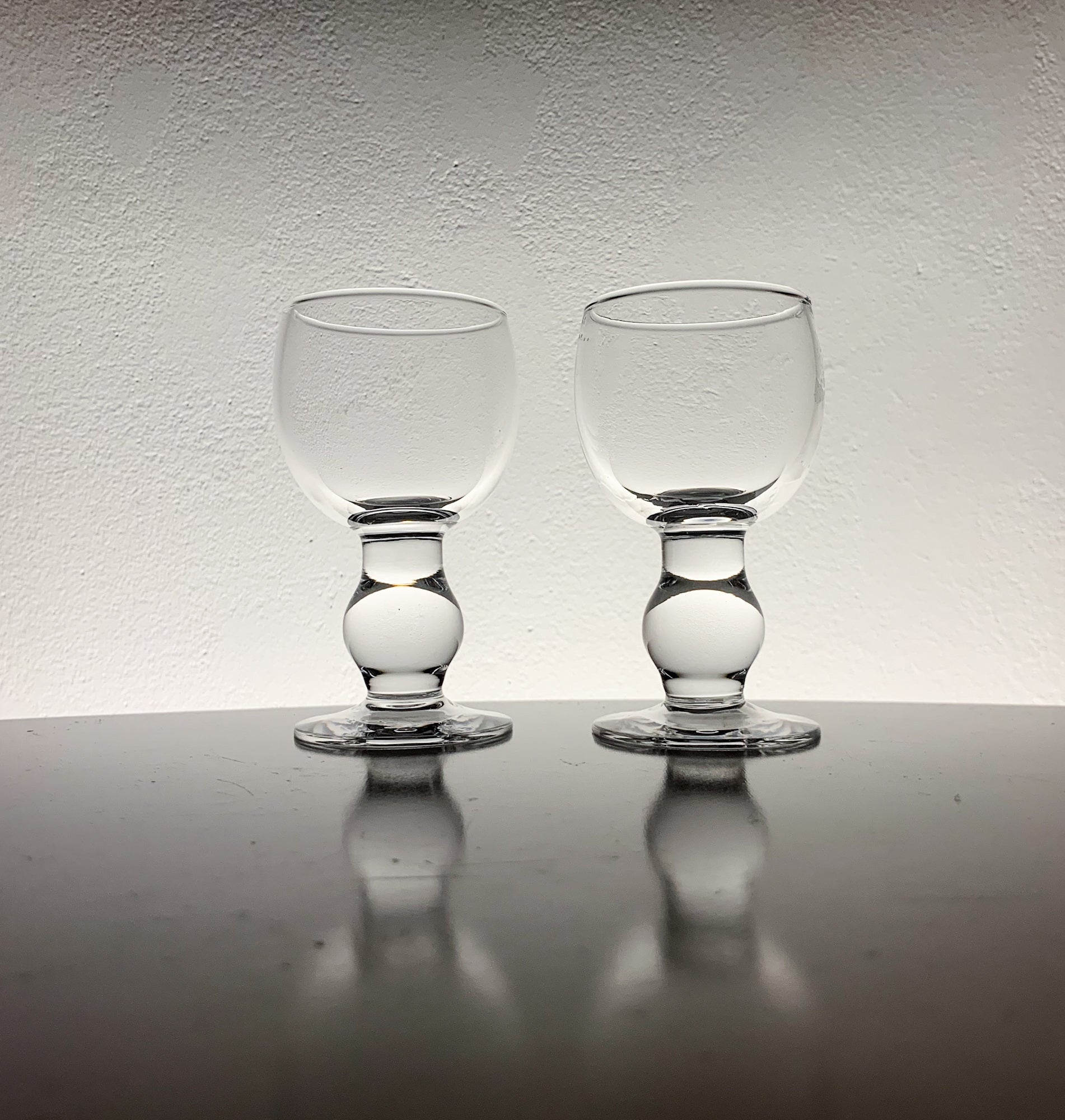 Oiva Toikka Nuutajarvi | Lady Glasses Liqueur | Molna Vintage