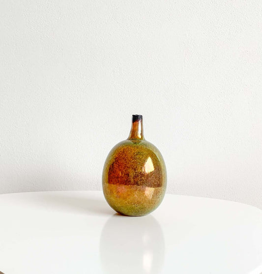 Oiva Toikka luster glass bottle | Nuutajarvi glass