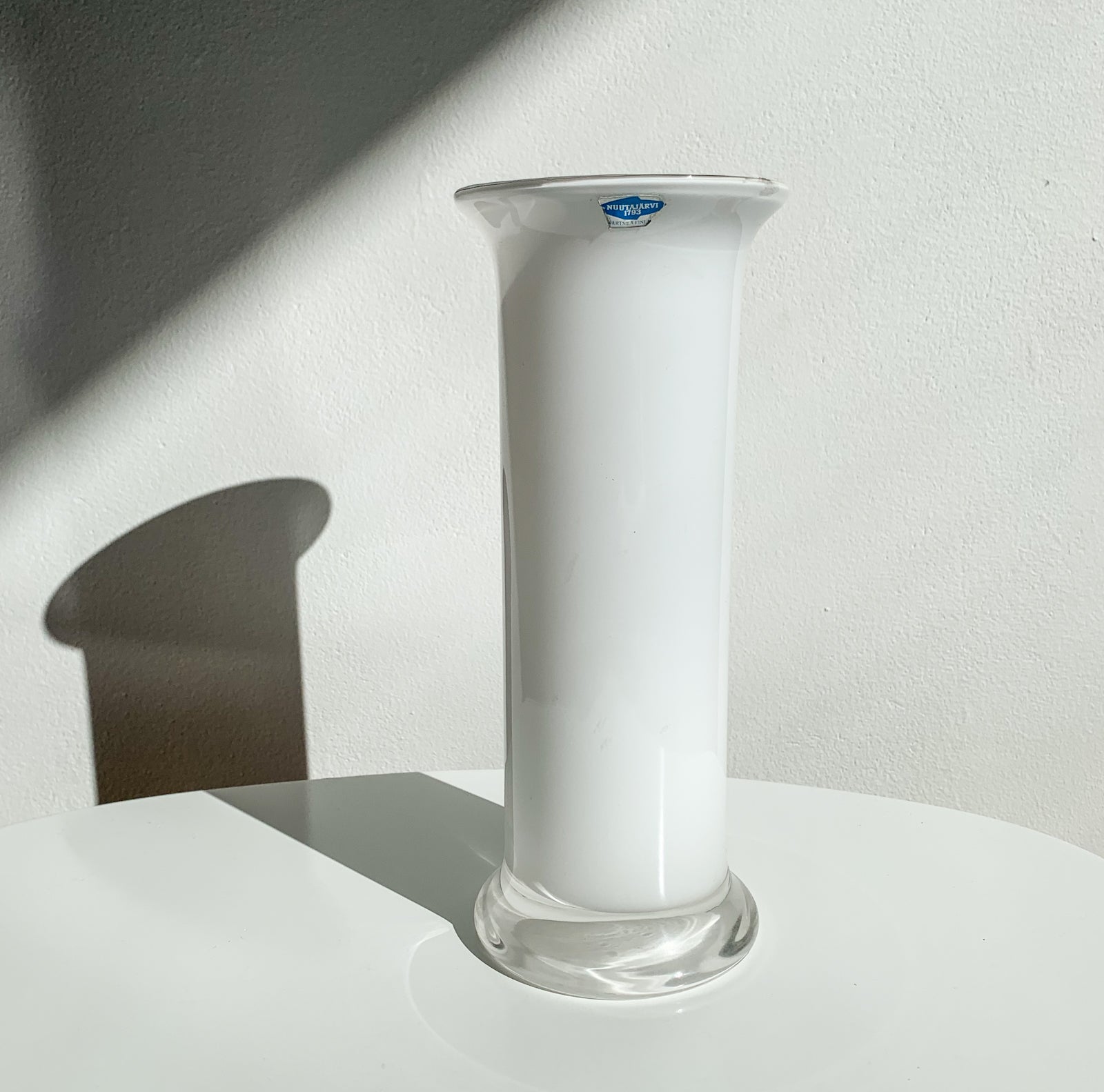 Opaline Glass | Fuuga Vase Heikki Orvola Nuutajarvi | Molna Vintage