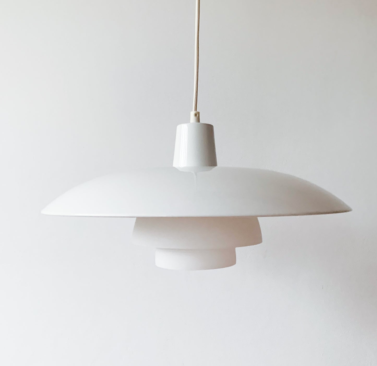 PH 4/3 model Poul Henningsen Louis Poulsen | Pendant Lamp | Molna Vintage