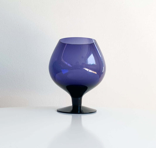 Saara Hopea Nuutajarvi | Purple aroma glass 1950s | Molna Vintage