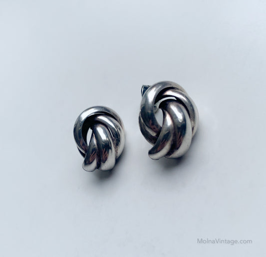 Silver Love Knot Earrings | Molna Vintage