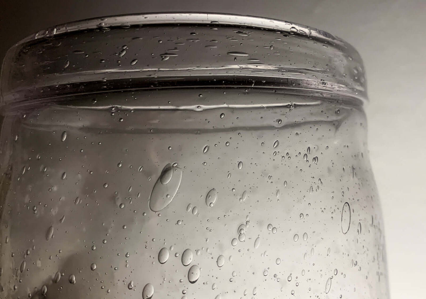 Soda bubble technique in glass | Designer Kaj Franck | Molna Vintage webshop
