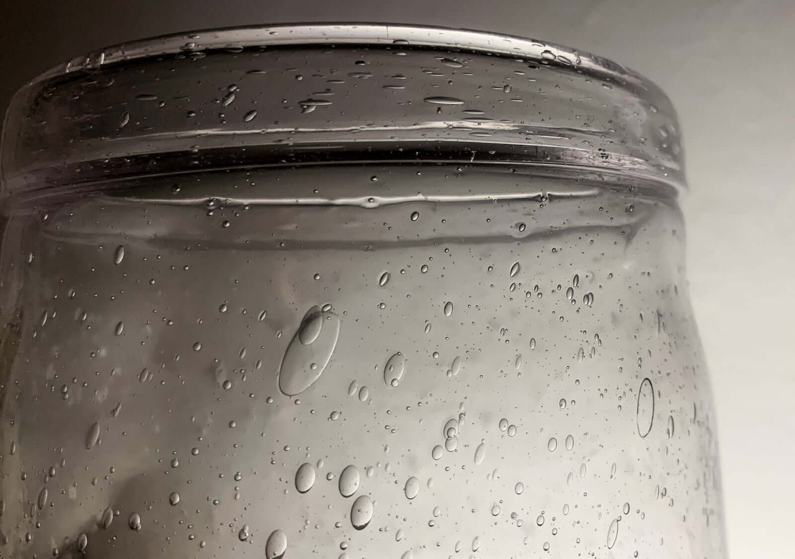 Soda bubble technique in glass | Designer Kaj Franck | Molna Vintage webshop