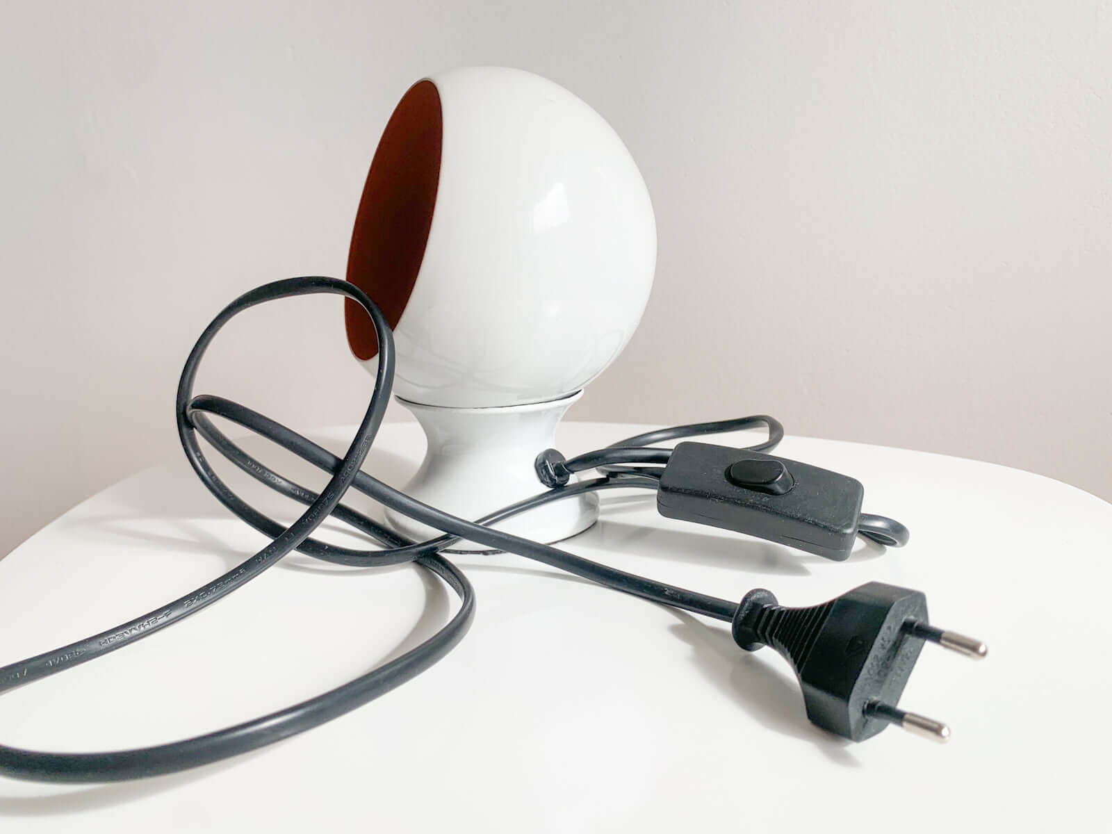 Space age vintage lamp for modernist interior | Vintage lighting collection on Molna Vintage