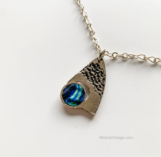 Spectrolite Silver Pendant | Finland Jewelry | Molna Vintage