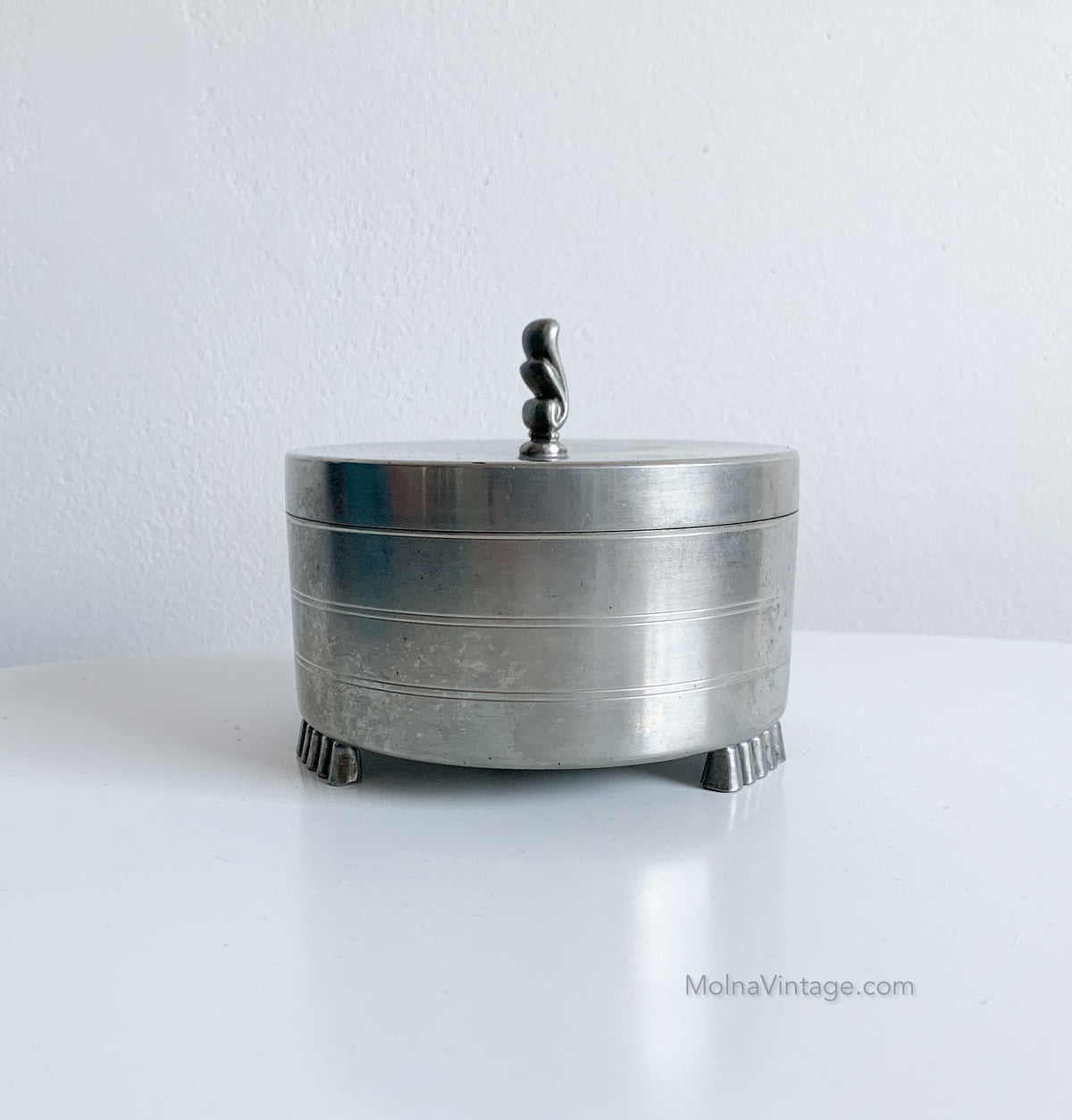 Swedish Grace | Nils Fougstedt Svenskt tenn | Pewter box | Molna Vintage