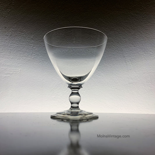Thyla Wine Glass | Tyra Lundgren Riihimaki | Molna Vintage