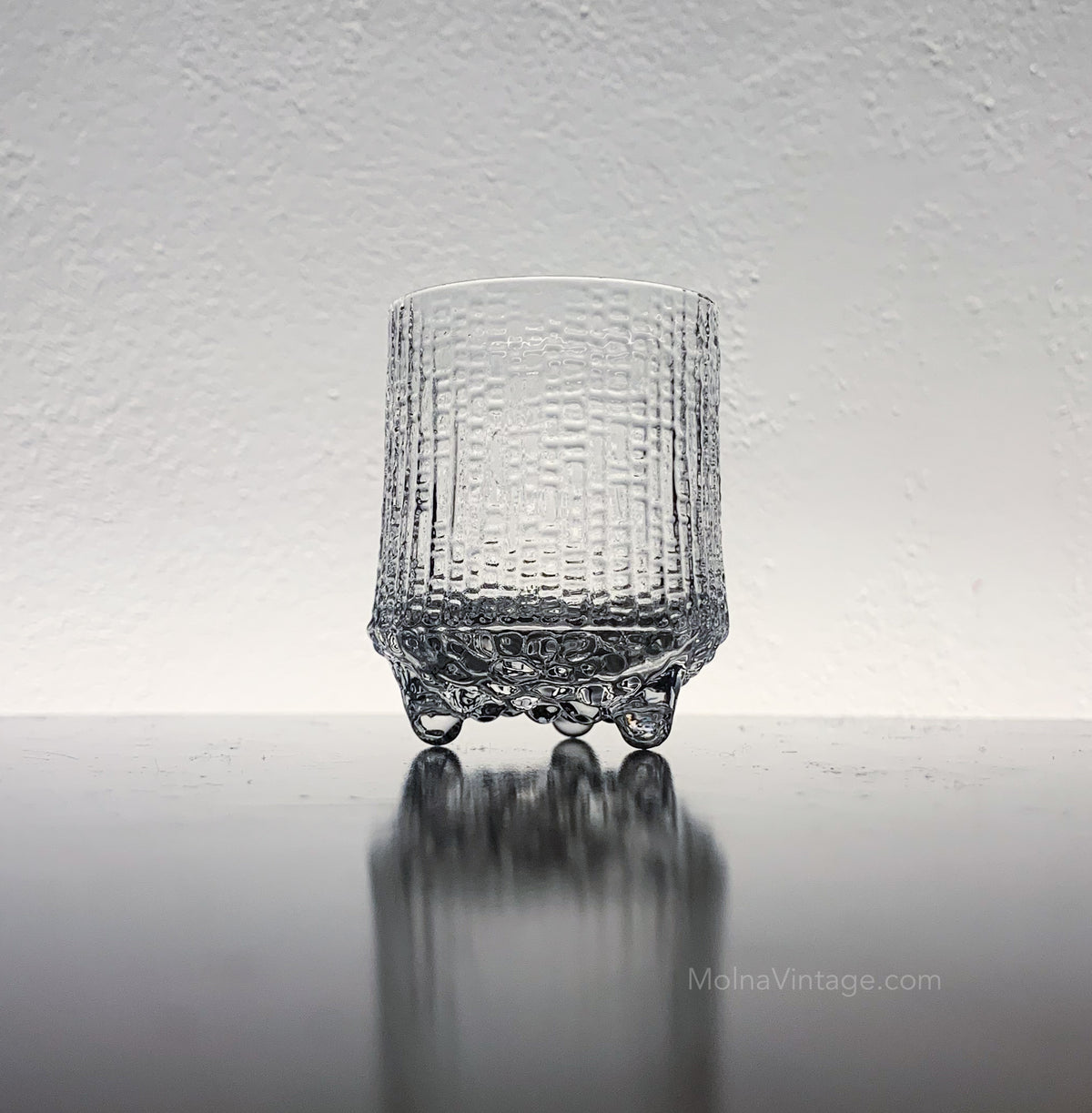 Ultima Thule cordial glass | Tapio Wirkkala Iittala | Molna Vintage