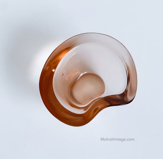 Vaakuna pink glass bowl astray | Helena Tynell Riihimaki | Molna Vintage