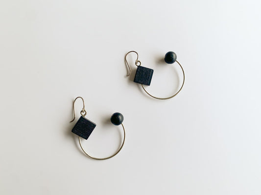 Vintage Aarikka earrings black wood