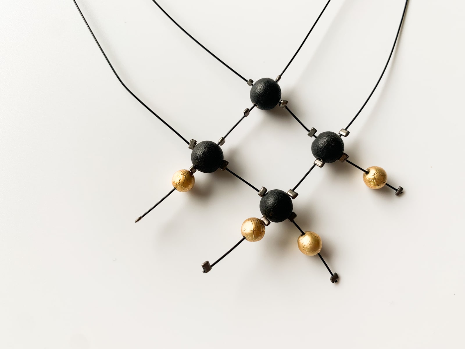Vintage Aarikka necklace gold pearls 