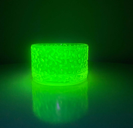 Vintage Bowl Uranium Vaseline Glass | Riihimaen Lasi Finland | Molna Vintage