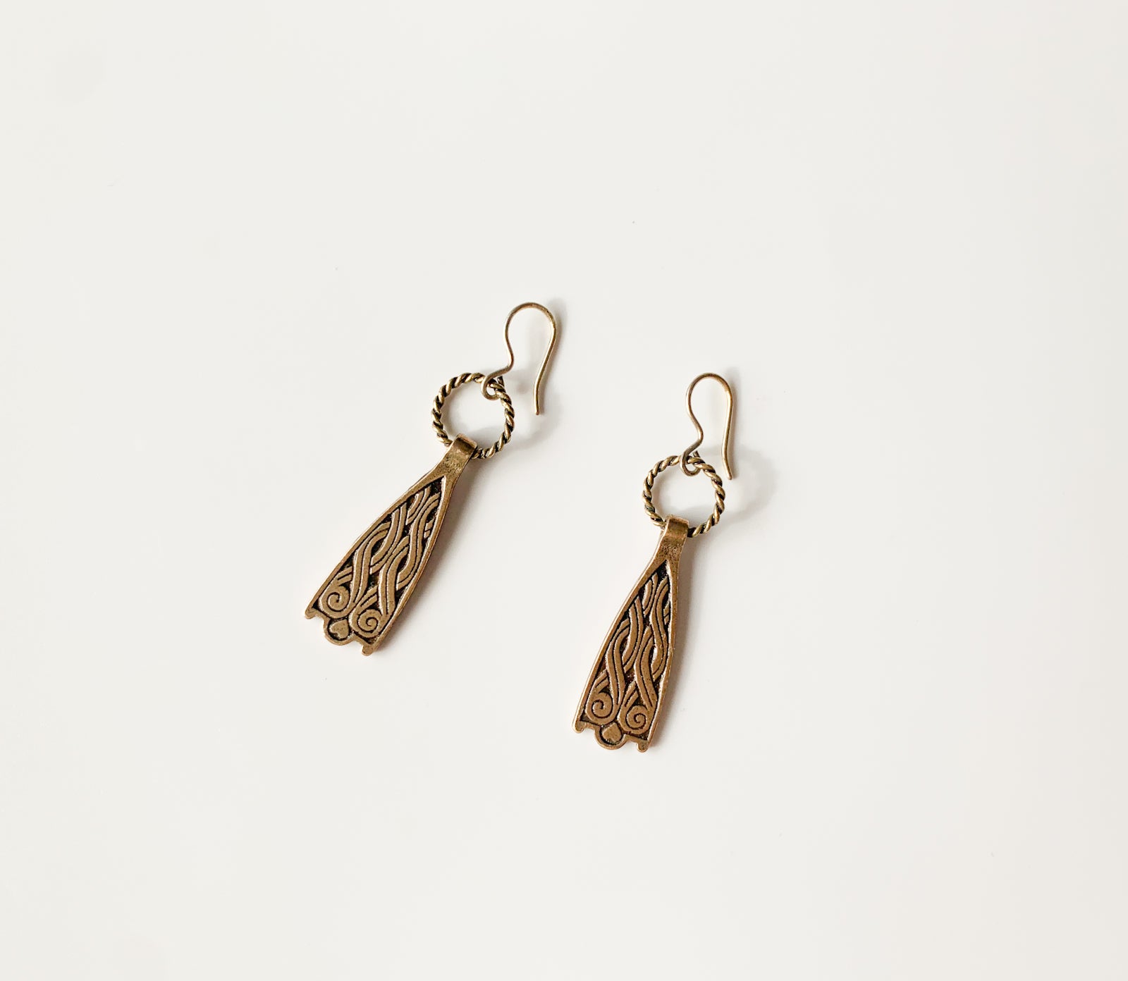 Vintage Bronze Earrings | Kalevala Kaukolan | Molna Vintage