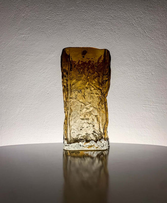 Vintage Brutalist Vase | Kallio Kaj Blomqvist Kumela Finland | Molna Vintage