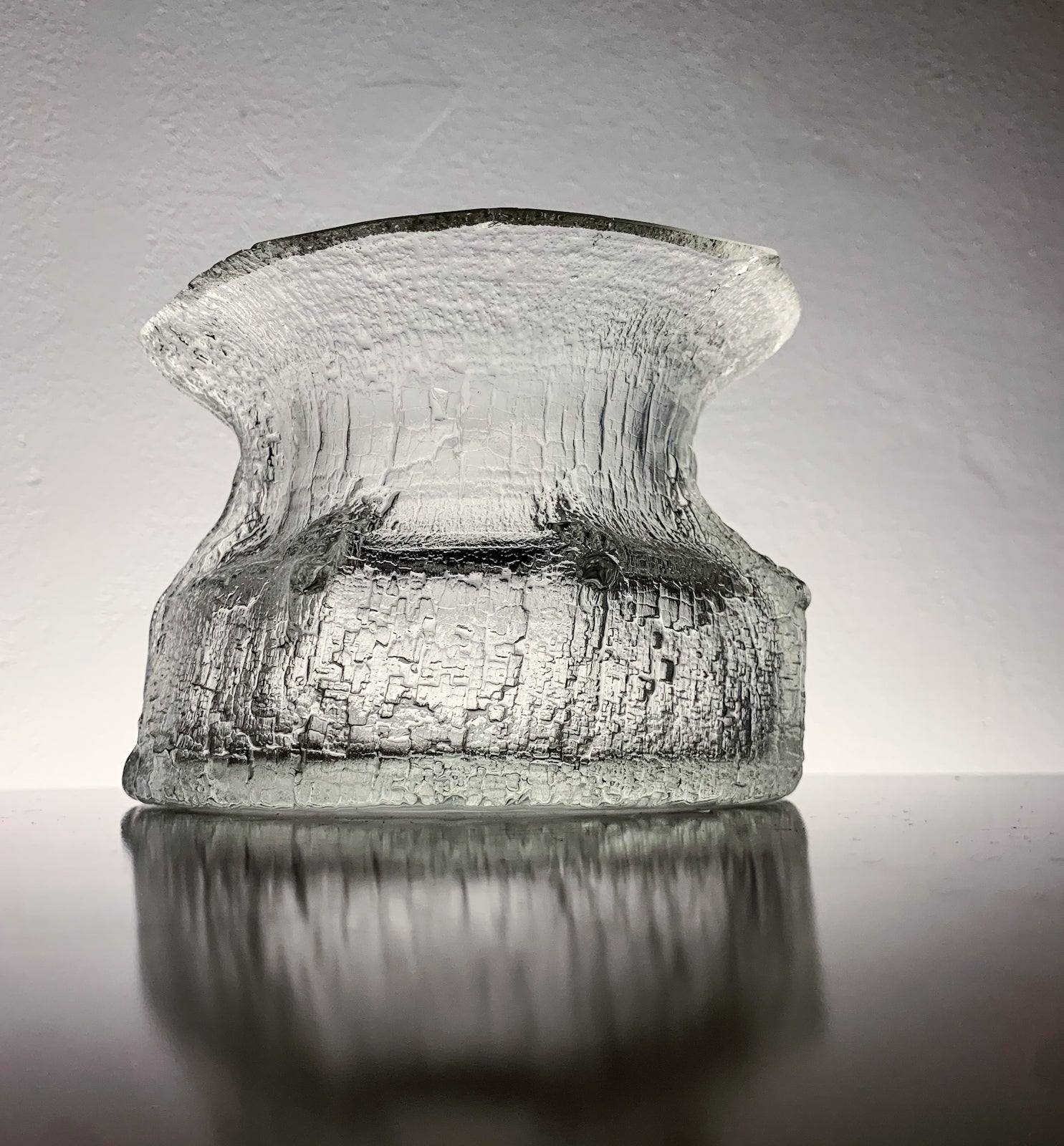 Vintage Finlandia Vase 3352 Timo Sarpaneva | Iittala Finland | Molna Vintage