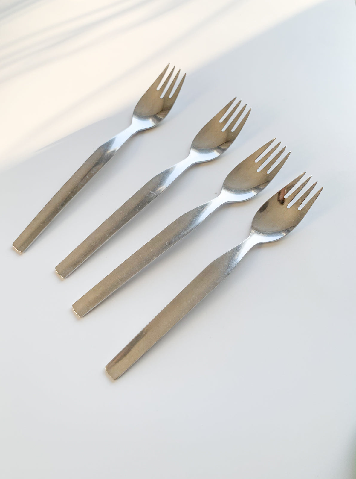 Vintage Forks Caravelle Finnair | Hopeakeskus Tapio Wirkkala | Molna Vintage