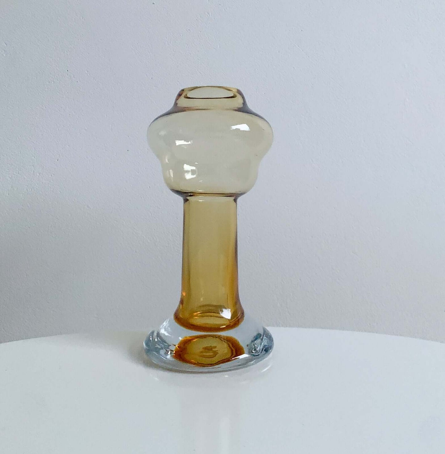 Vintage Glass Vase Puisto Amber | Ulla Maija Vikman Riihimaki | Molna Vintage