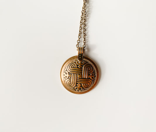 Vintage Kalevala Koru Finland | Pendant Hannunvaakuna | Molna Vintage