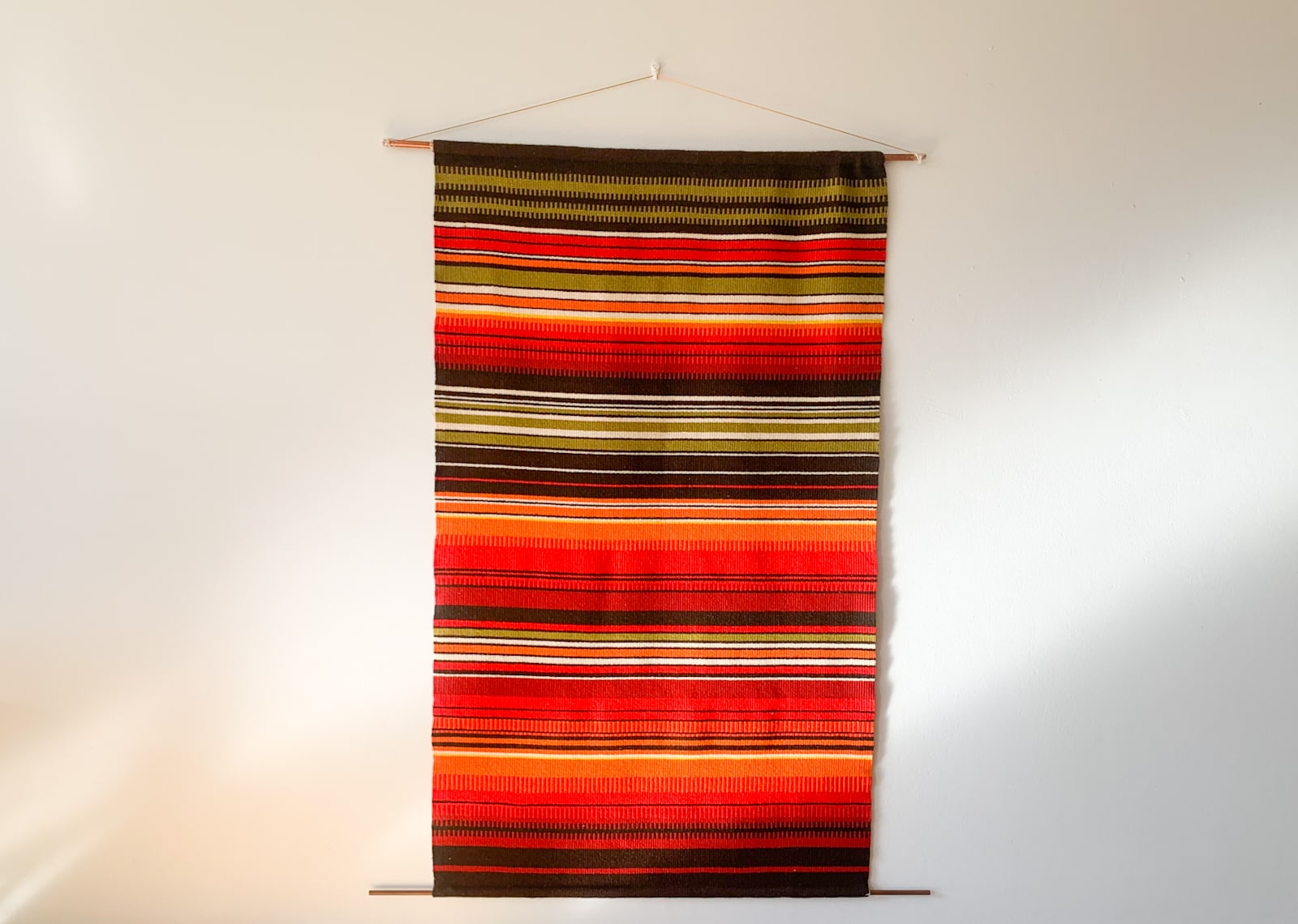 Vintage rug carpet Nordics Autumn colors natural wool 