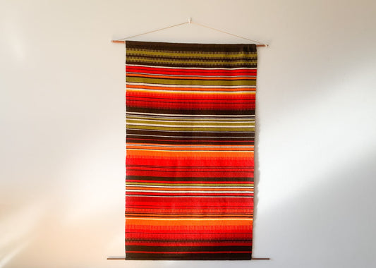 Vintage rug carpet Nordics Autumn colors natural wool 