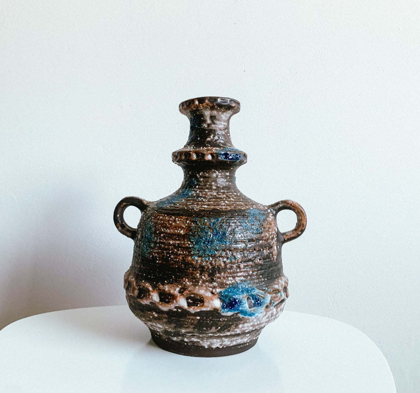 Vintage vase Fat Lava Carstens Tonnieshof