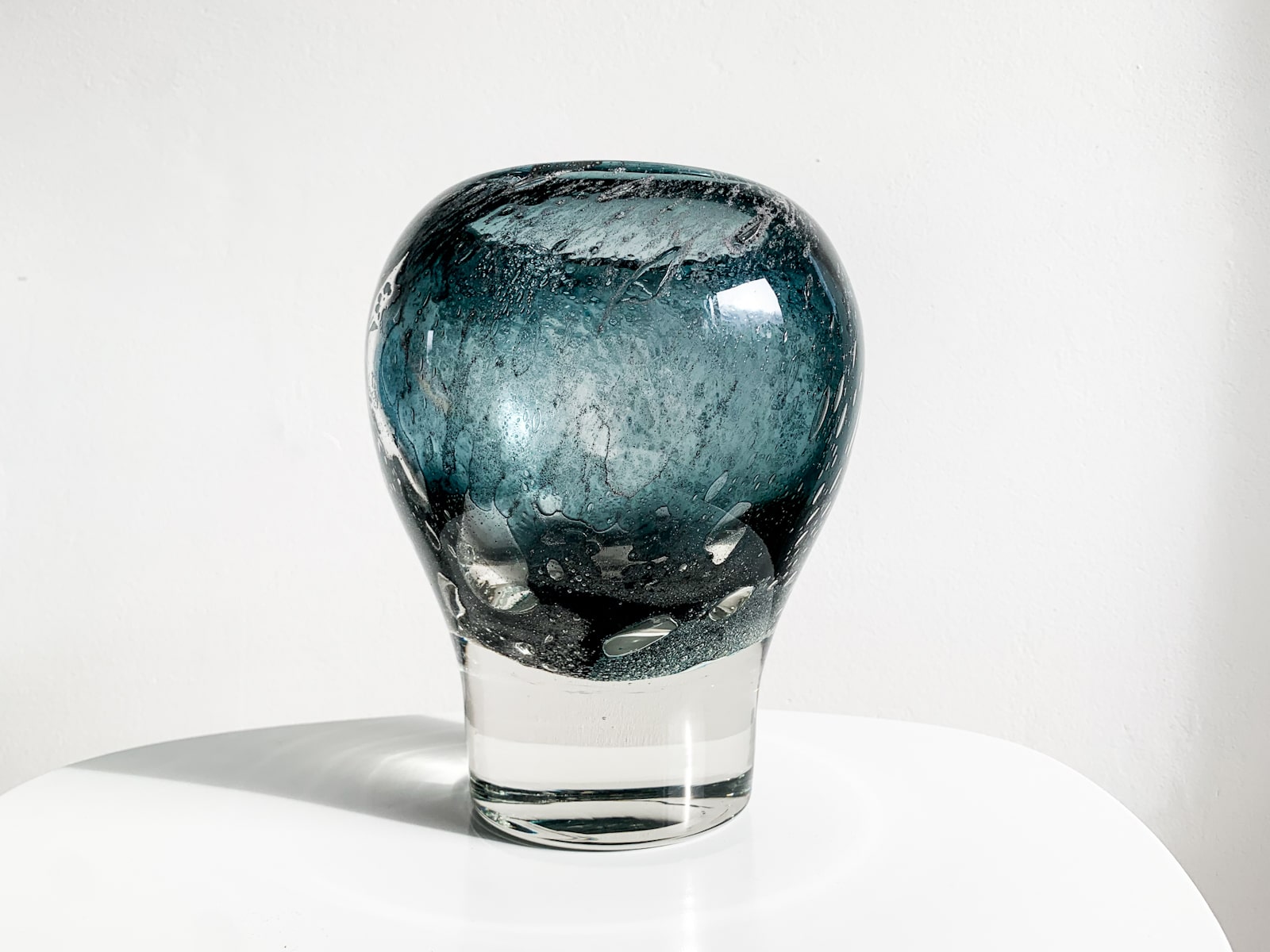 Vintage vase Vulcano Heikki Orvola Nuutajarvi Finland